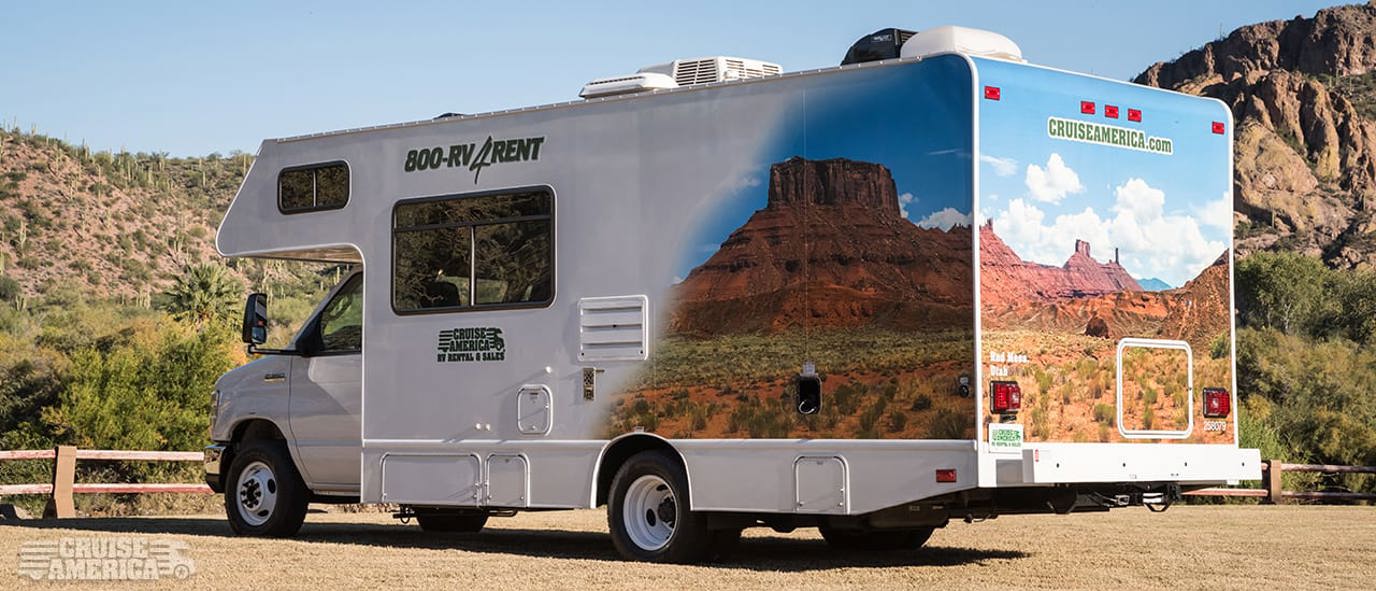 Cruise America Standard Rental RV 02 Rear