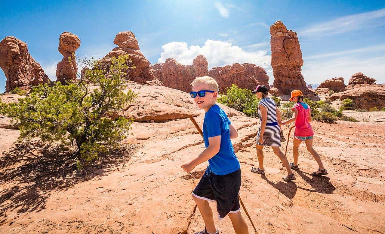 hiking arches